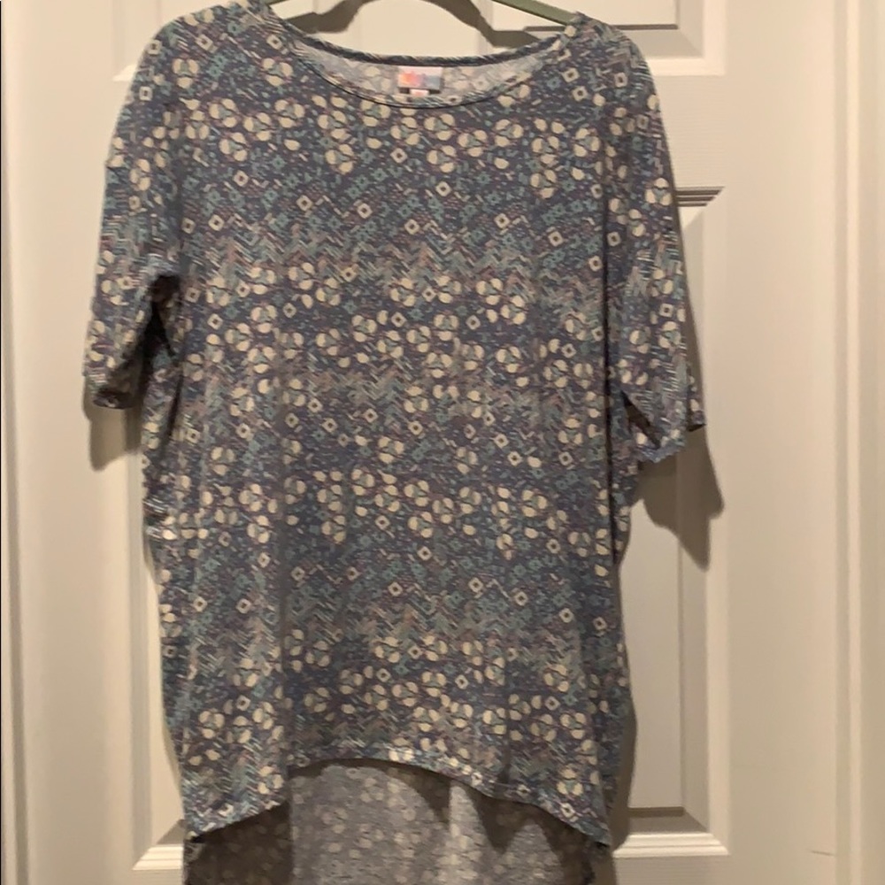 🌟🌟LulaRoe Irma🌟🌟 3/$20 with bundle